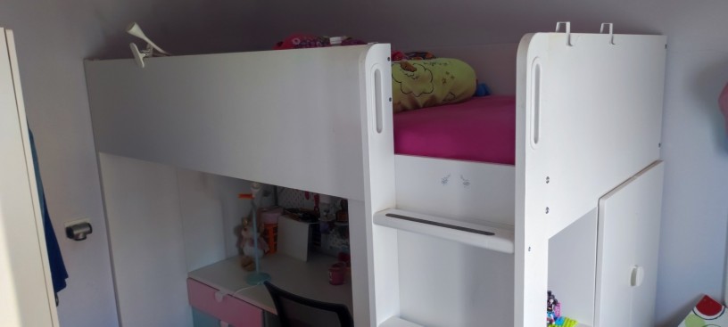 smastad-ikea-cama-alta-con-escritorio-y-armario-big-4