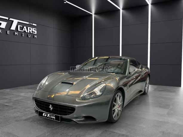 ferrari-california-43-v8-4-plazas-big-0