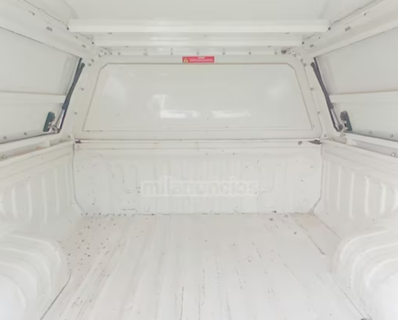 toyota-hilux-25-d4d-cabina-sencilla-gx-big-3