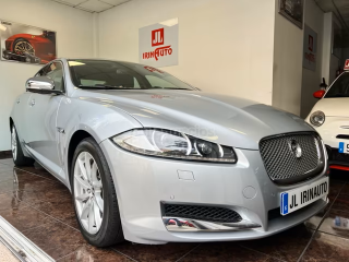 JAGUAR - XF 2.2 Diesel Luxury