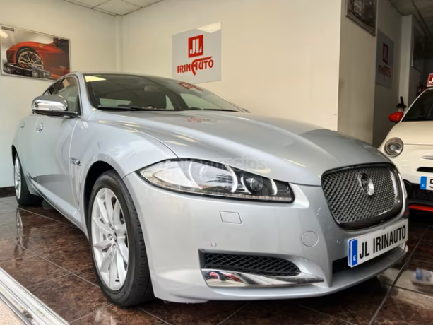 jaguar-xf-22-diesel-luxury-big-0