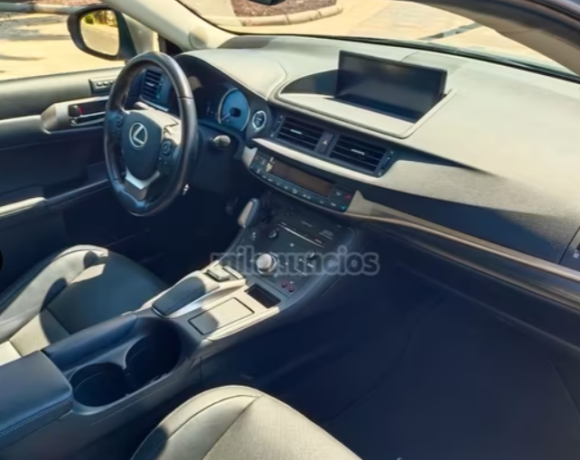 lexus-ct-18-200h-luxury-big-3