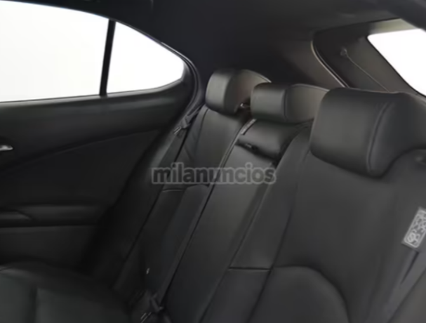 lexus-ux-big-4