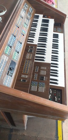 yamaha-electone-fs-70-un-clasico-que-sigue-marcando-el-ritmo-big-2