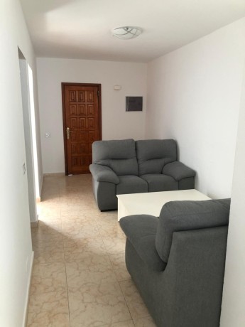 atico-en-valle-de-los-9-con-terraza-ideal-para-empezar-a-vivir-ya-directo-entre-particulares-big-8