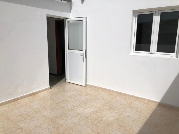 atico-en-valle-de-los-9-con-terraza-ideal-para-empezar-a-vivir-ya-directo-entre-particulares-big-11