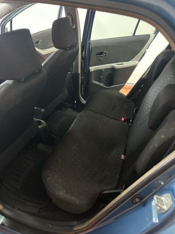 toyota-yaris-big-3