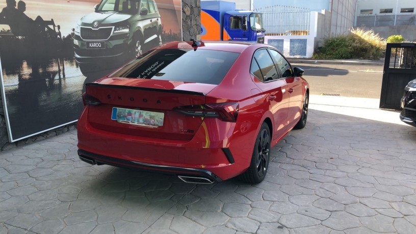 skoda-octavia-rs-245cv-big-0