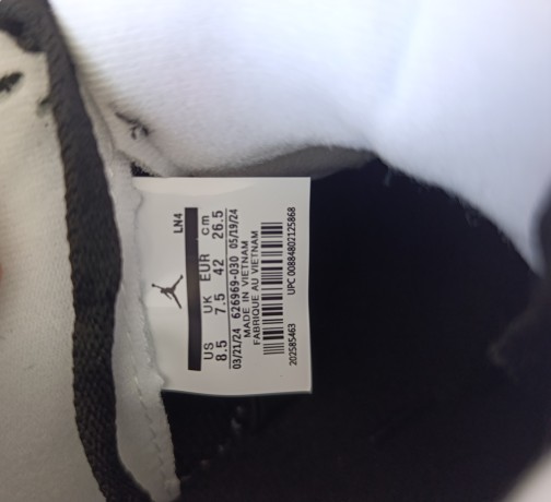 zapatillas-jordan-4-fear-big-4
