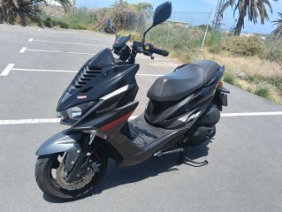 Se vende scooter