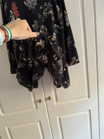 mono-zara-floral-big-3