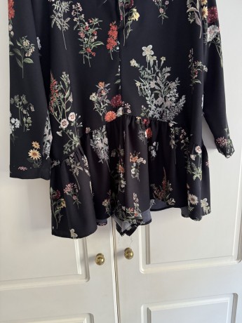 mono-zara-floral-big-4