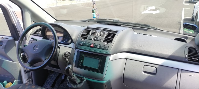mercedes-benz-vito-115-cdi-mixto-big-8