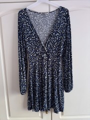 Vestido flores azul Stradivarius
