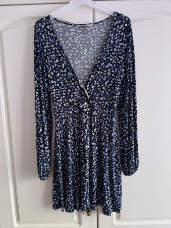 vestido-flores-azul-stradivarius-big-0