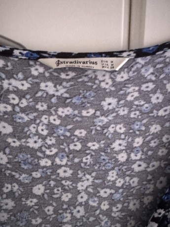 vestido-flores-azul-stradivarius-big-3