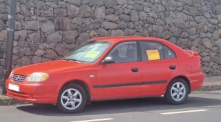 VENDO HYUNDAI ACCENT 1.3 (TENERIFE)