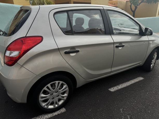 vendo-hyundai-i20-big-1