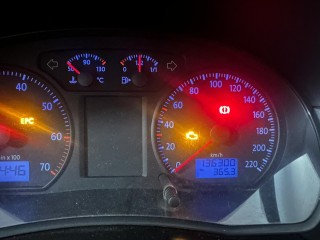 Vendo vehículo Volkswagen