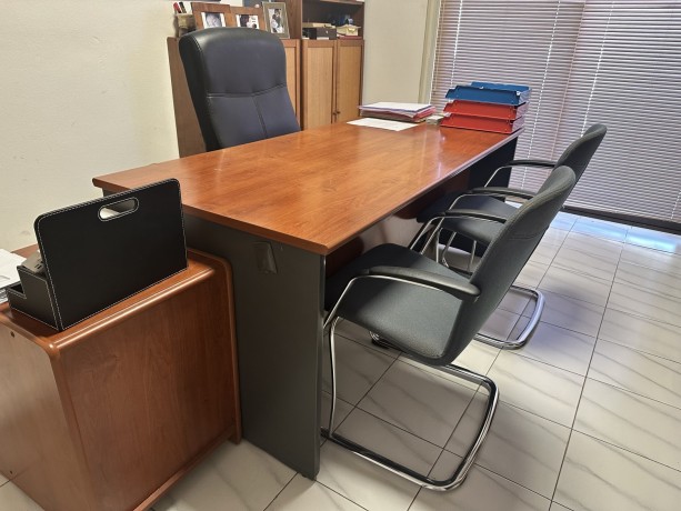 lote-de-muebles-de-oficina-big-3