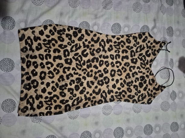vestido-animal-print-bershka-big-0