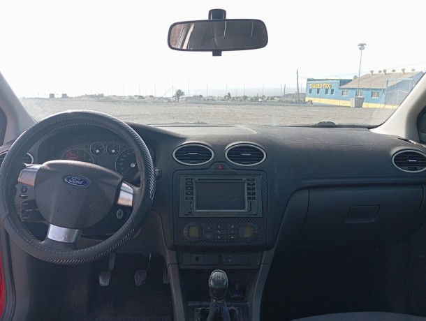 ford-focus-titanium-20-145cv-274000km-motor-cadena-big-3
