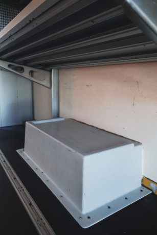 iveco-daily-35s11-n1-furgon-caja-cerrada-big-12