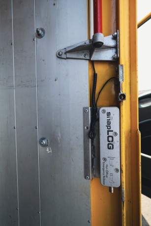 iveco-daily-35s11-n1-furgon-caja-cerrada-big-19