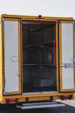 iveco-daily-35s11-n1-furgon-caja-cerrada-big-2