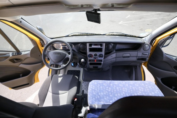 iveco-daily-35s11-n1-furgon-caja-cerrada-big-22