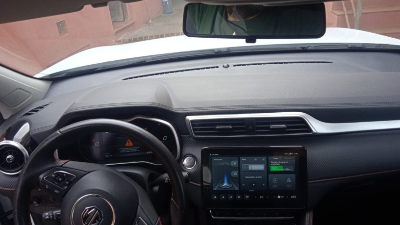 mg-zs-ev-45000km-y-72kwh-de-bateria-big-5