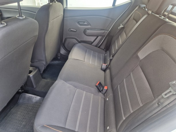 dacia-sandero-essential-tce-big-6