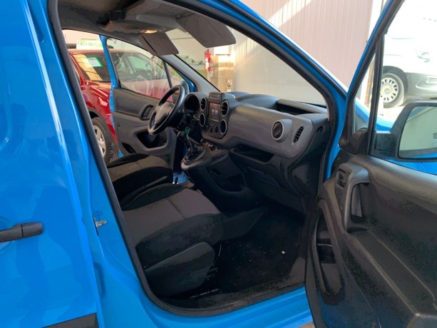 peugeot-partner-furgon-confort-l1-16-bluehdi-75-big-15