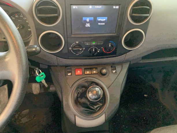 peugeot-partner-furgon-confort-l1-16-bluehdi-75-big-13