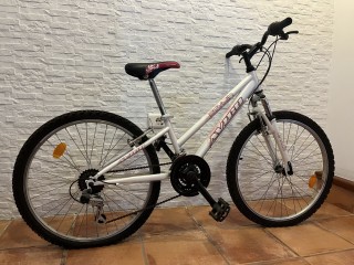 Bicicleta AVIGO STYLIN niña