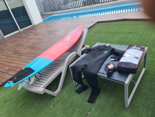 tabla-de-surf-un-campeon-isleno-y-shapers-artesanal-big-6