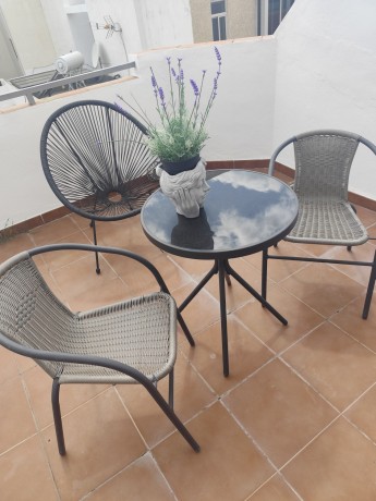 set-de-mesa-dos-sillas-y-sillon-exteriores-big-0