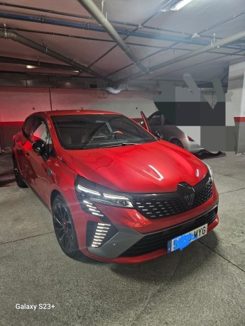 renault-clio-esprit-alpine-full-hybrid-e-tech-145-cv-big-0