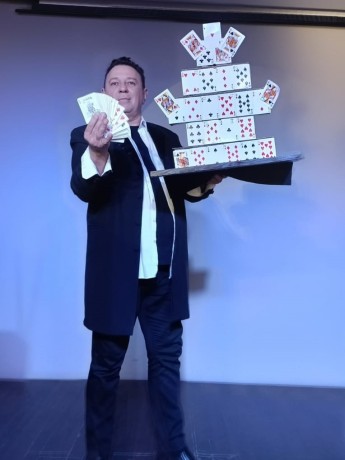 espectaculos-de-magia-e-ilusionismo-para-ninos-big-1