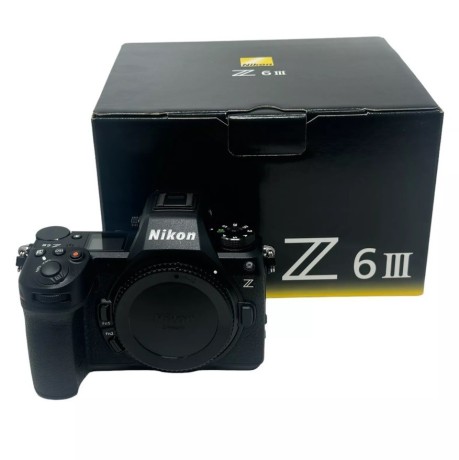 canon-eos-r6-mark-ii-canon-eos-r3-canon-eos-r5-nikon-z9-nikon-z8-nikon-z-7ii-big-1