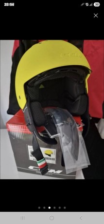 casco-amarillo-cgm-big-2