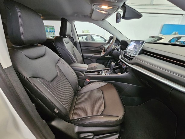 jeep-compass-ehybrid-15-33900-mhev-130hp-big-14