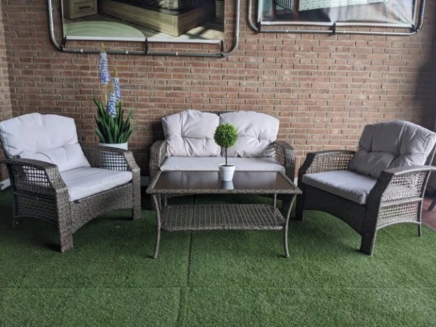 nuevo-a-estrenar-conjunto-exterior-trisillo-sofa-dos-plazas-dos-sofas-individuales-y-mesita-centro-big-0