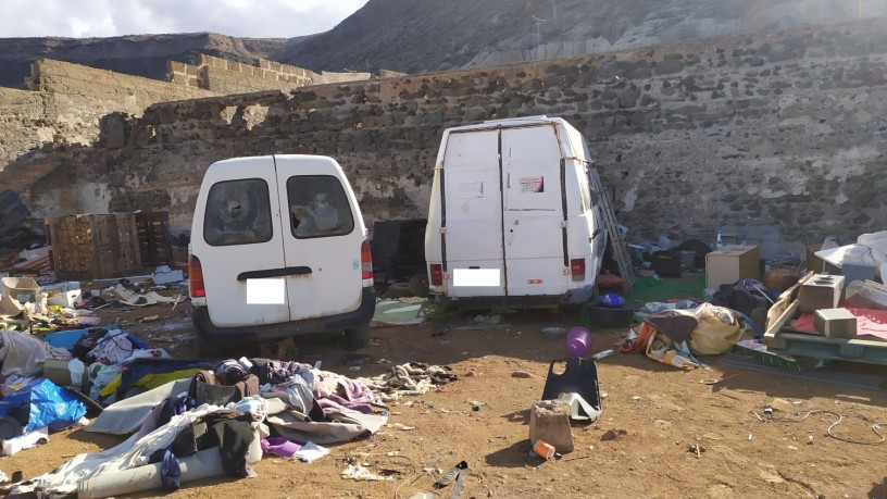 compro-caravana-abandonada-big-2