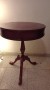 vendo-mesita-antigua-con-2-cajoncitos-small-0