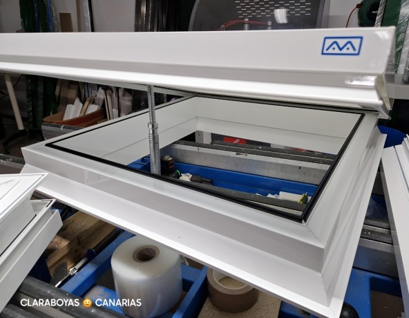 claraboy-at-s-fuerteventura-luz-ventilacion-big-0