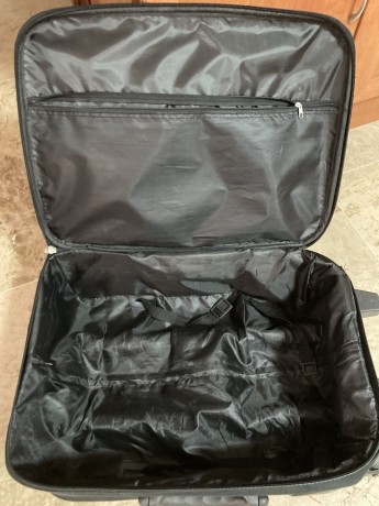 maleta-de-cabina-impecable-big-2