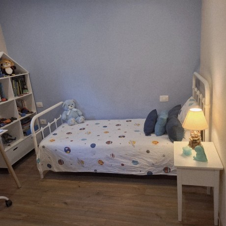 cama-blanca-de-90-x190-con-colchon-incluido-big-1