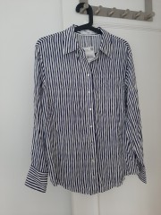 Camisa de rayas sin estrenar.