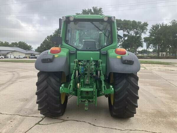2011-john-deere-6430-big-1